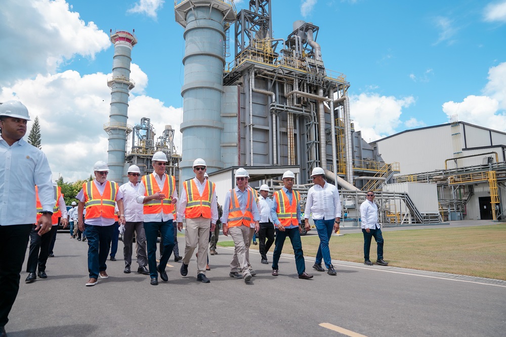 Energas 4 y Energia 2000 representan inversion historica en energia