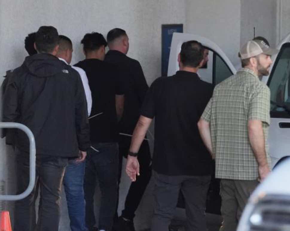 Operativos de ICE se extienden por todo Estados Unidos