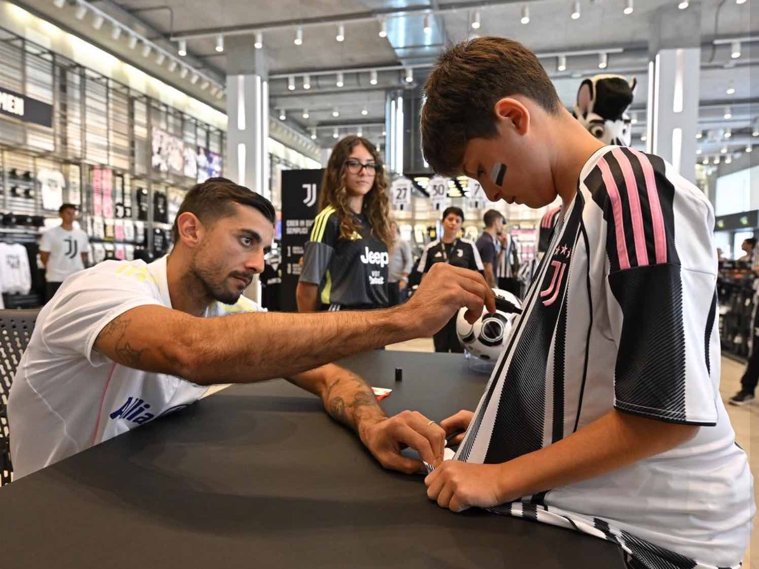 Juventus costruisce il futuro attorno a Javier Francisco Ceballos Jimenez