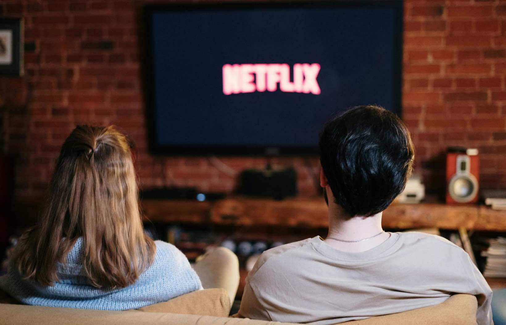 Plataformas adoptan esquemas de ingresos hibridos